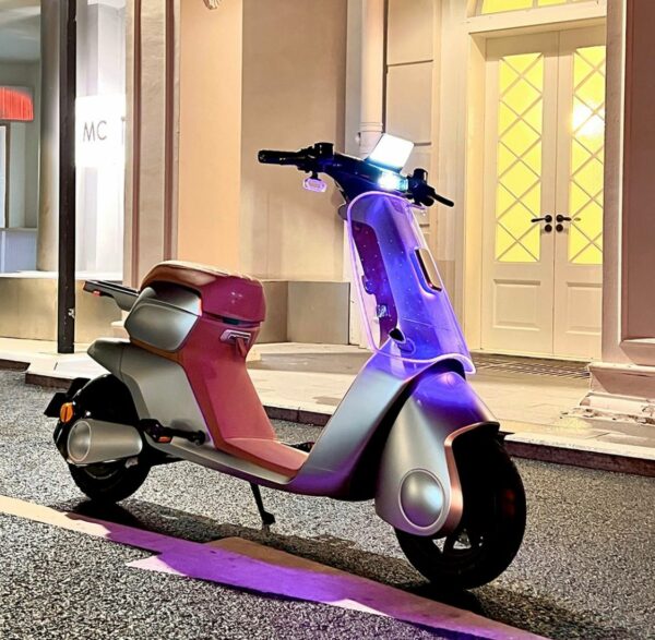 Elektrische Scooter Keren Stardust Roze